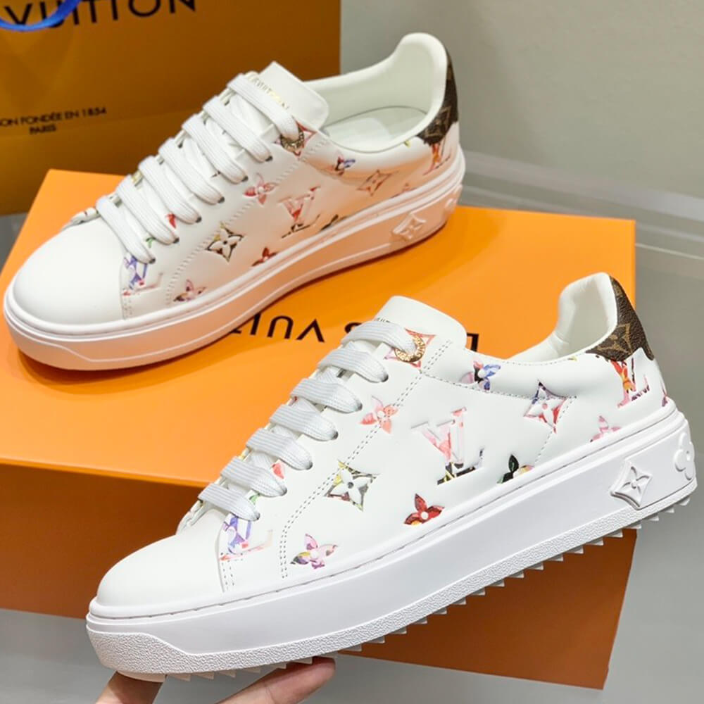 TIME OUT SNEAKER