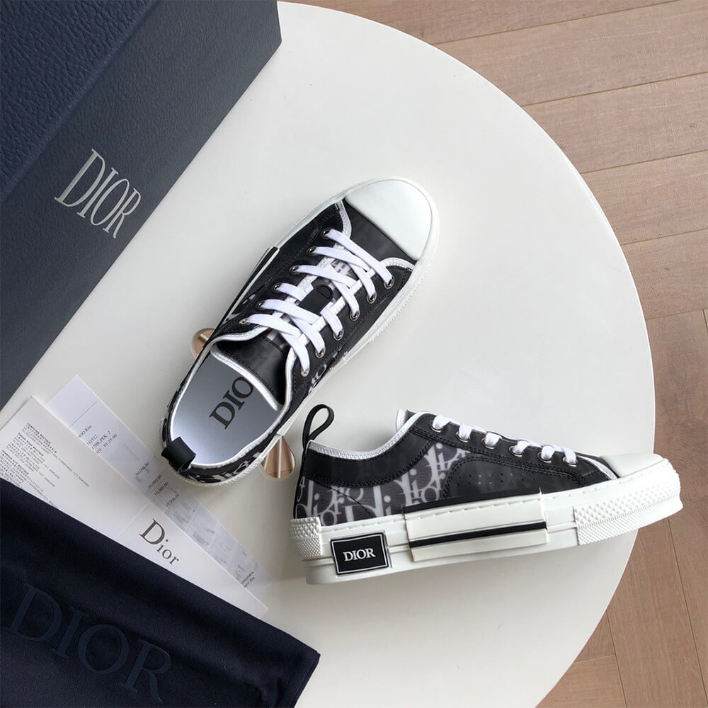 B23 LOW-TOP SNEAKER